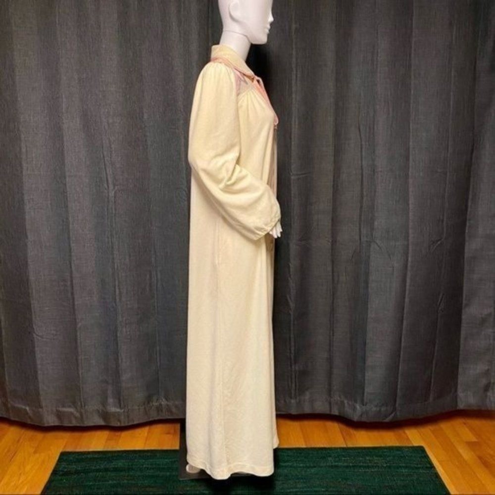 Bill Tice vintage 70's/80's velour robe - Picture 8 of 16